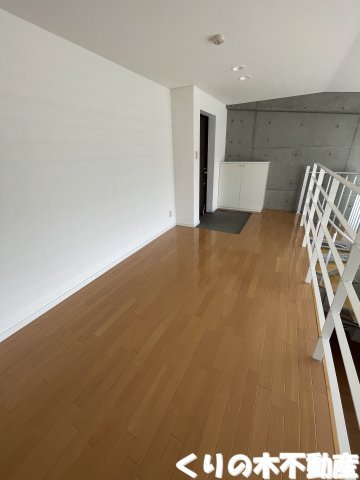 【内装】 | F COURT | おしゃれな内装です（同タイプのお部屋です。現況を優先します。）