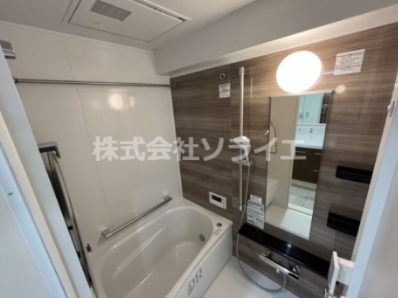 ニュー狭山マンションの浴室