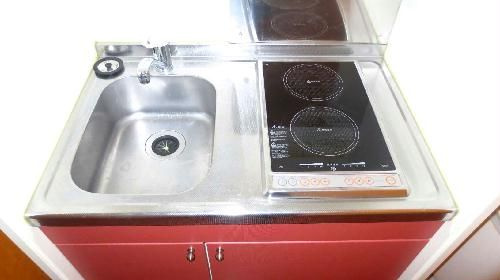 レオパレスメゾンドウエストのキッチン|キッチンです