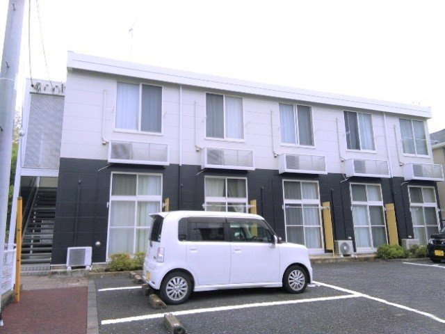 レオパレス大井のエントランス