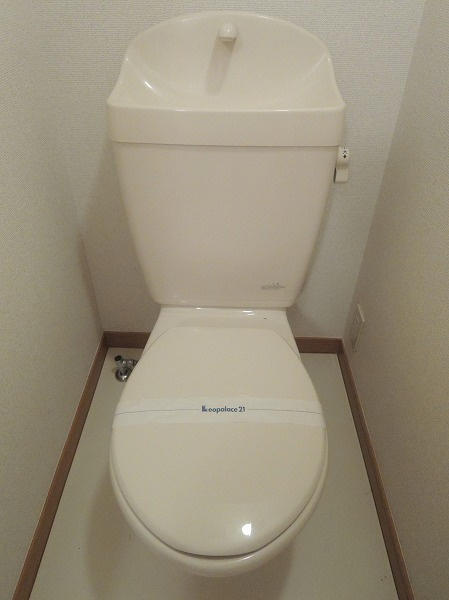 レオパレス新逆井のトイレ|画像6