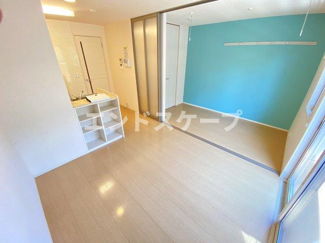 シュシュの内装|高崎、前橋エリアのお部屋探しはエンドスケープまで！お客様の理想お聞かせ下さい♪
クロスの色が異なる場合があります。