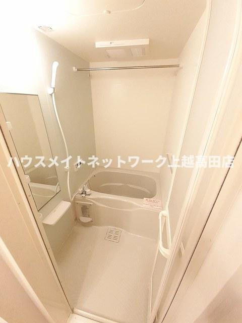 ラ・ルジュ・アンの浴室|追焚機能付