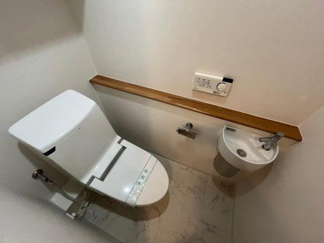 KDX泉レジデンス｜名古屋市の賃貸ならMy賃貸のトイレ|KDX泉レジデンス
