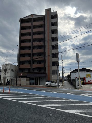 【外観】 | パークテラス浅生 | 「０円で入居も可能♪」お得にお探しするなら不動産すまラボにお任せ下さい♪
〇現地待合わせOK　〇LINE対応可　〇他社物件持込ＯＫ
〇遠隔契約OK　〇お値引き喜んで♪皆様のお問合せをお待ちしています♪