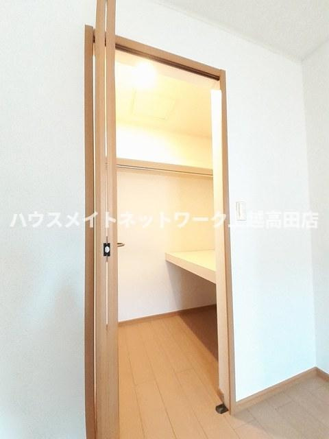 ビレッジケイツⅡの収納|ウォークインクローゼット