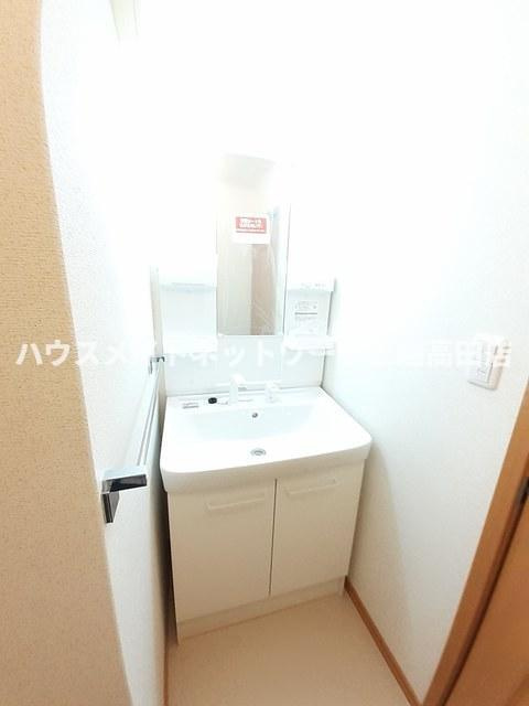 ビレッジケイツⅡの独立洗面台|洗髪洗面化粧台