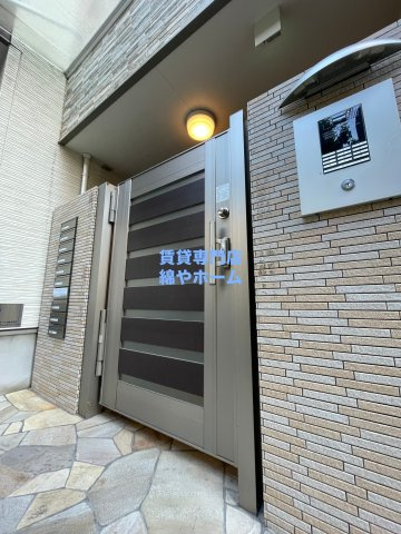 フジパレス沢ノ町Ⅴ番館のエントランス|毎日通るエントランスはこのようになっています
