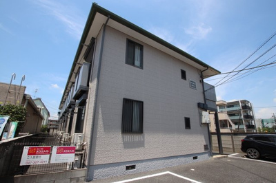 2階建て軽量鉄骨アパート