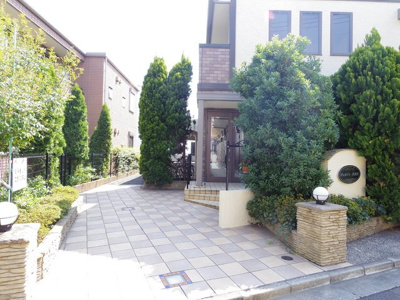 ★建物入り口★