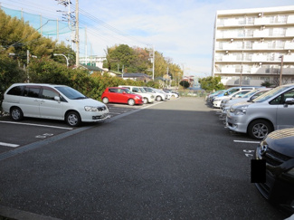 敷地内駐車場／要空き確認