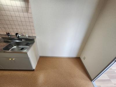 エレガンス21のその他|冷蔵庫設置スペース