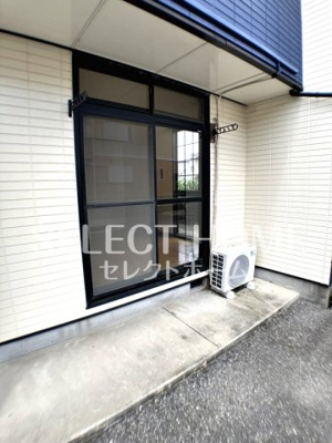 【バルコニー】 | 西岡崎フロイデ | 同型タイプ暖かな日差しのふりそそぐバルコニー