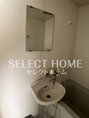 【洗面所】 | 西岡崎フロイデ | 同型タイプスペースが確保できる洗面所です