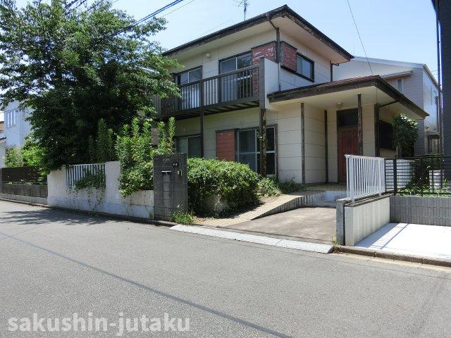 作新台２丁目　売地の外観|作新台２丁目　売地　解体更地渡し　建築条件なし　約43.5坪の整形地　南東側5.9ｍ公道面　間口約11.5ｍ
