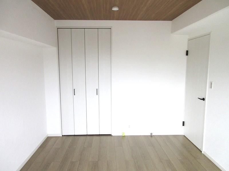 ホーユーパレス寝屋川の洋室|浴室
■物件内覧・資金計画相談・住宅ローン相談、リフォーム相談、お問合せ受付中■
※当日・翌日のご内覧、ご相談はお電話でのお問合せがスムーズです！