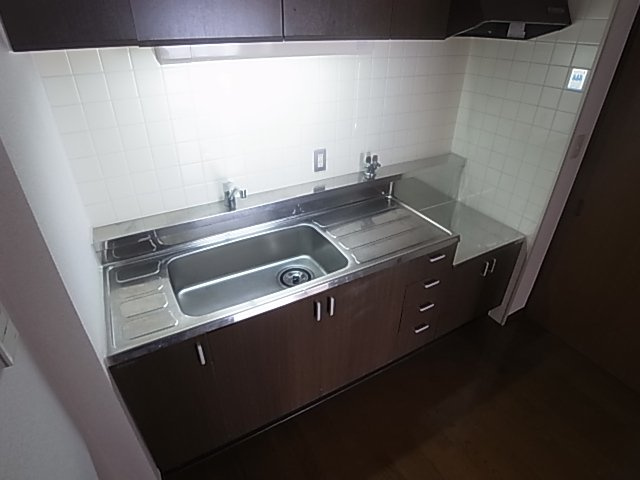 神戸市須磨区南落合１丁目の賃貸マンションのキッチン