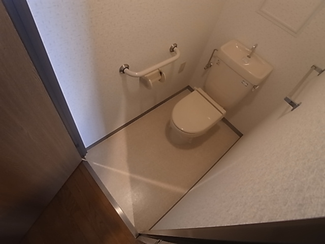 神戸市須磨区南落合１丁目の賃貸マンションのトイレ|ウォシュレット付