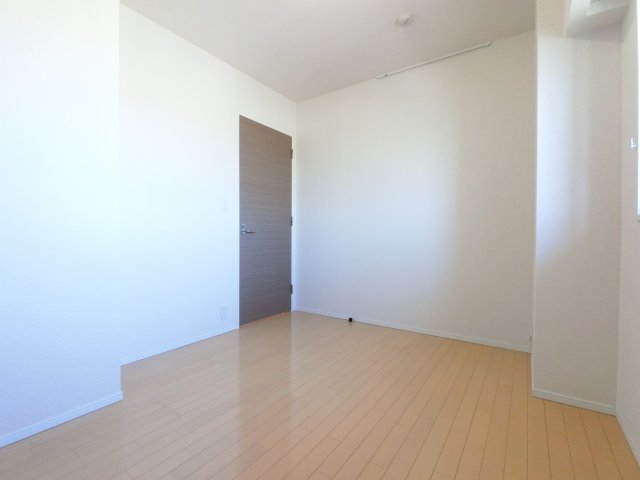 パークアクシス西船橋本郷町の洋室