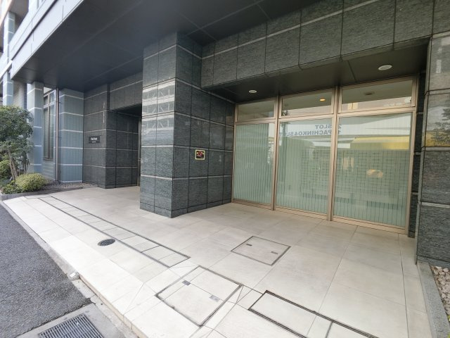 パークアクシス西船橋本郷町のエントランス
