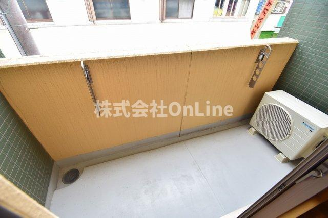 【バルコニー】 | アヴァンセクール近畿大学前