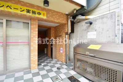 【エントランス】 | アヴァンセクール近畿大学前