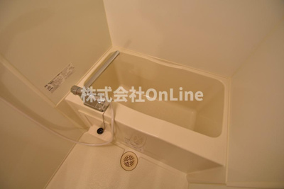 【浴室】 | アヴァンセクール近畿大学前