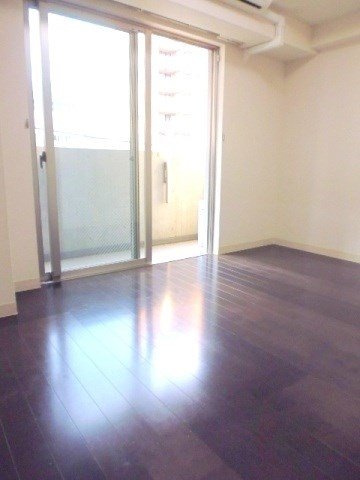 見学予約受け付け中。設備充実のハイグレード賃貸マンションです。お気軽にお問合せ下さい