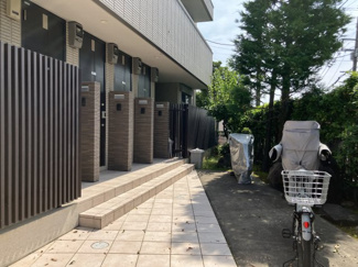【エントランス】 | 玄関付近のお写真です。