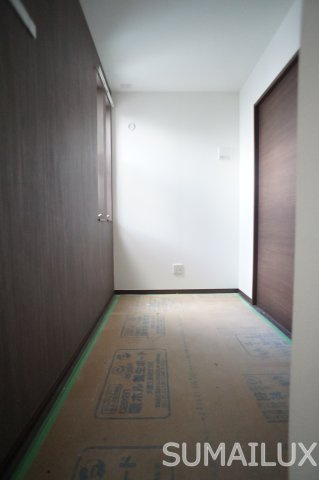 熊本市中央区出水３丁目のアパートの洋室