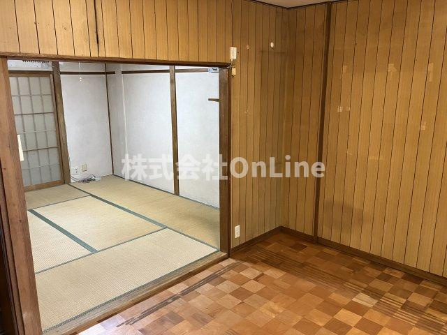 西弓削2丁目貸家の洋室