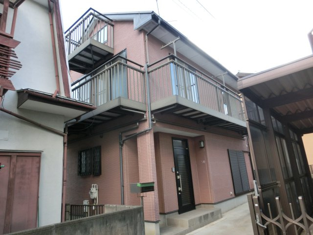川越市今成1丁目　3LDKカースペース付き　中古戸建の外観
