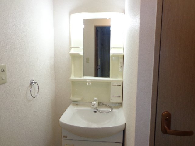 ハイムエスポワールの洗面所|洗髪洗面化粧台