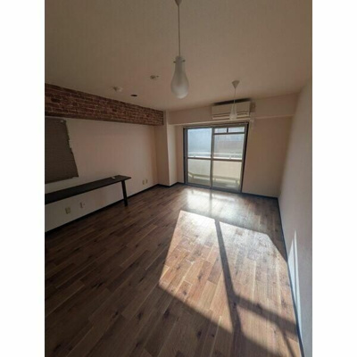 【居間・リビング】 | ラウスパレス三軒茶屋