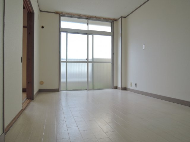 サカイコーポの居間・リビング