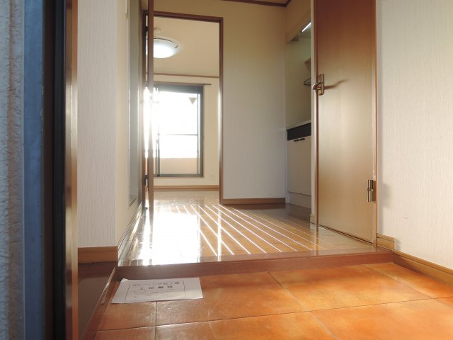 サンフォートメゾンの玄関