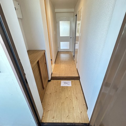 H.YamajiBuillの玄関