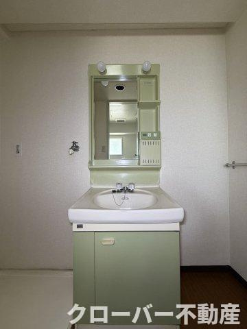 ダイヤハイツの独立洗面台