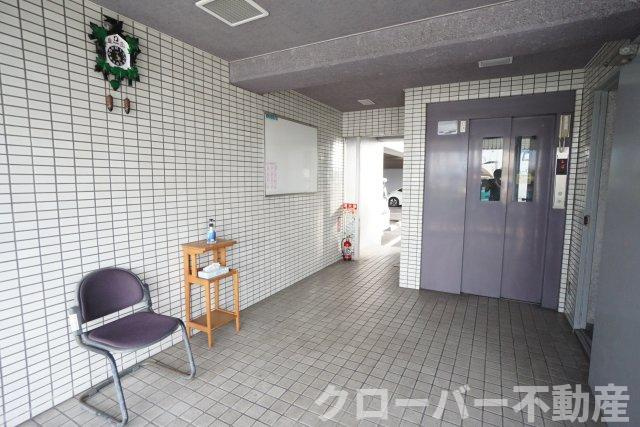 ダイヤハイツのエントランス