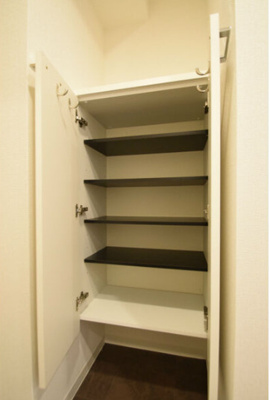 【収納】 | アルティザ淡路駅東 | ちょっとした収納スペースも充実しています