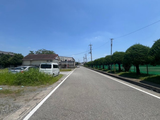 【前面道路含む現地写真】 | 川島町吹塚　建築条件なし売地　「川越駅」バス25分　