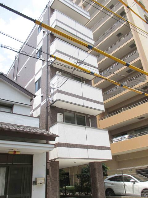 シンシア八番館の外観