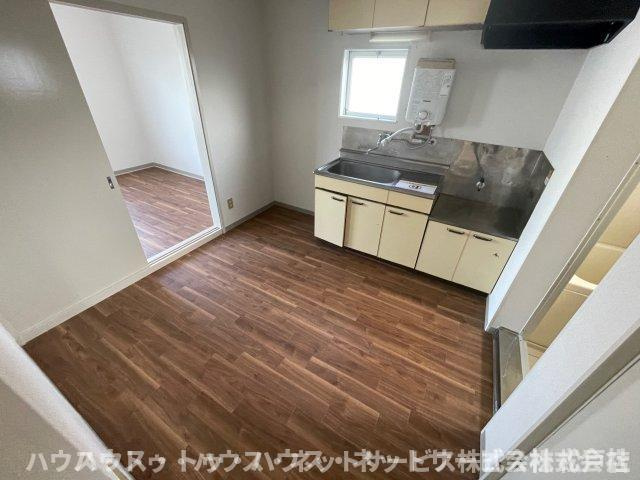 ハイツ田中の居間・リビング
