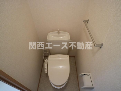  | エステート光A棟