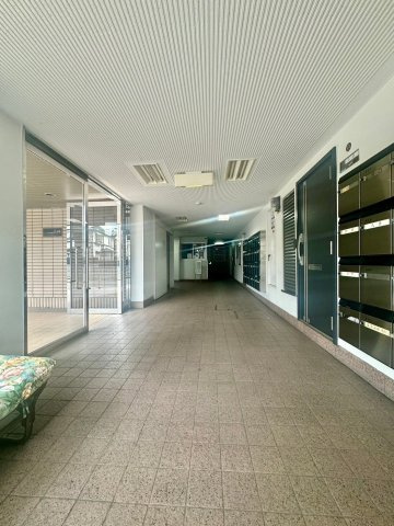 コボリクラスタ花屋敷のエントランス