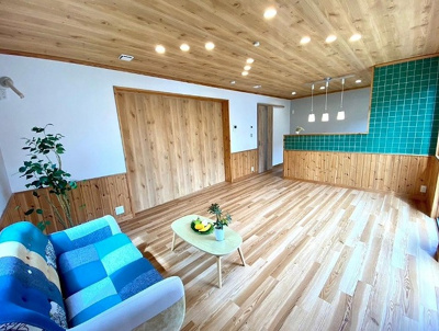 【居間・リビング】 | 兵庫県三田市学園8丁目中古戸建