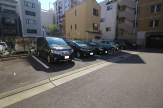 【駐車場】