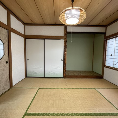 室蘭市日の出町2丁目8-18戸建の和室