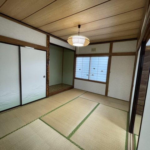 室蘭市日の出町2丁目8-18戸建の和室