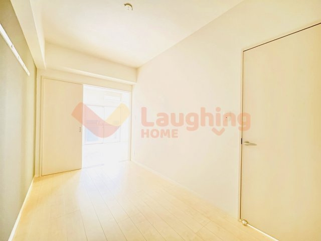 ラフレシーサ医大通りの洋室|落ち着いた色調の洋室です